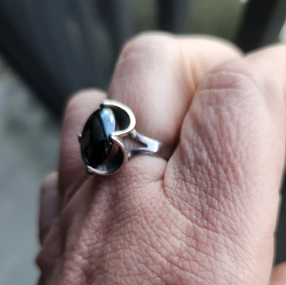 Handmade Sterling Silver 925 Vintage Hematite Scallop Setting Ring Size 6.5
